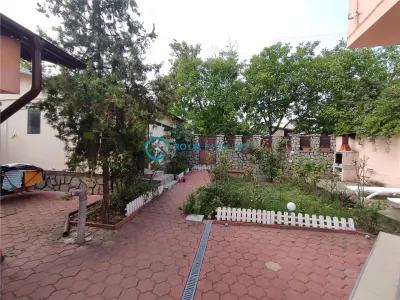 Royal Imobiliare - Vanzare Vila zona exterior Est - foto 3