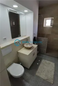 Royal Imobiliare-Vanzare Apartament 3 camere-zona Ultracentrala - foto 16