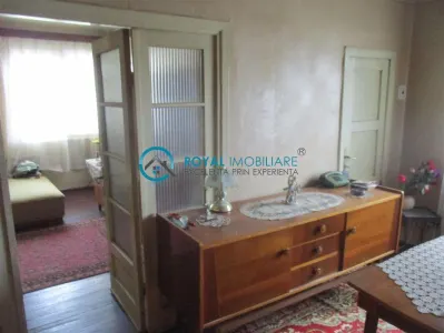 Royal Imobiliare - Vanzare Casa zona Sala Sporturilor - foto 2
