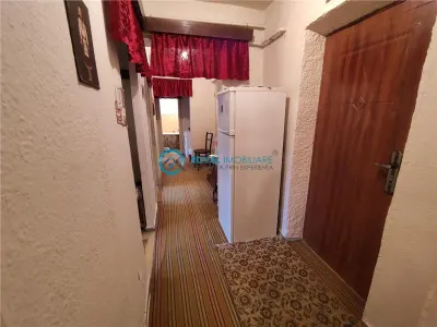 Royal Imobiliare - Vanzare Apartament zona Mihai Bravu - foto 4