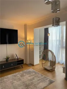 Royal Imobiliare-Vanzare Apartament 3 camere-Zona Ultracentrala - foto 2