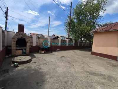 Royal Imobiliare - vanzari case/vile Lipanesti - foto 2