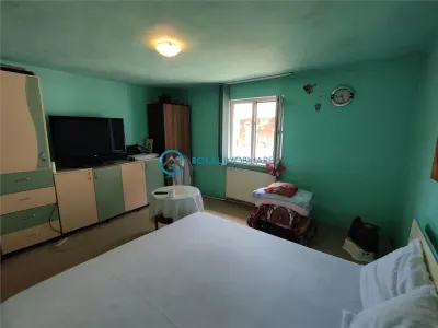 Royal Imobiliare - vanzari case/vile Lipanesti - foto 10