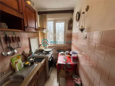 Royal Imobiliare - Vanzare Apartament zona Vest - foto 4