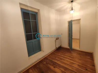 Royal Imobiliare - Inchiriere spatiu de birouri zona ultracentrala - foto 14