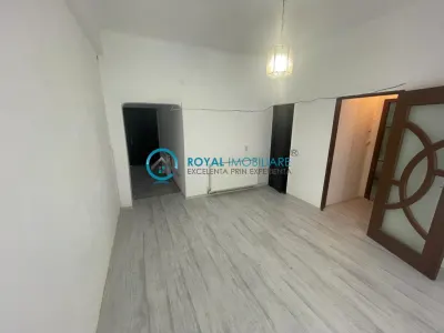 Royal Imobiliare - Inchiriere spatiu zona Ultracentrala - Ploiesti