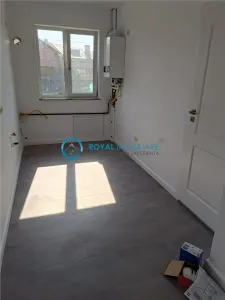 Royal Imobiliare-Vanzare Vila Zona Buna Vestire - foto 4