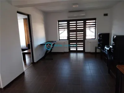 Royal Imobiliare-Vanzare Vila Zona Strejnicu - foto 15