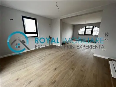 Royal Imobiliare-Vanzare Vila Zona Cocosesti - foto 4