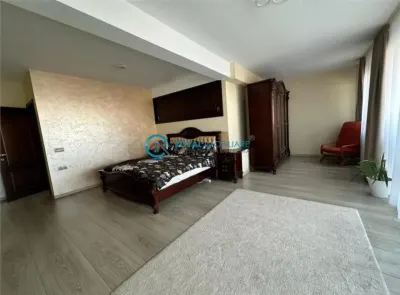 Royal Imobiliare-Vanzare Apatament 4 Camere Zona Republicii - foto 11