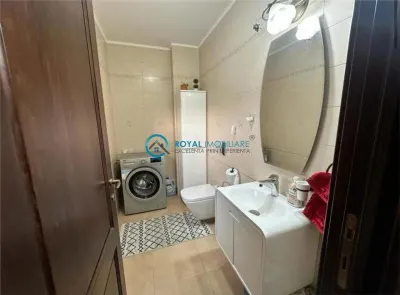 Royal Imobiliare-Vanzare Apatament 4 Camere Zona Republicii - foto 15