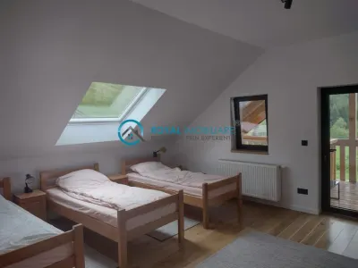 Royal Imobiliare - Vanzare vila/pensiune in zona Harghita - foto 22