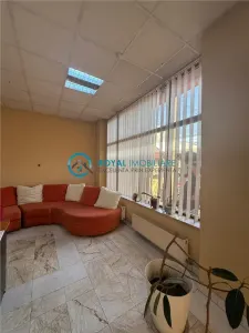 Royal Imobiliare - Vanzare Spatiu Birouri Zona Democratiei - foto 7