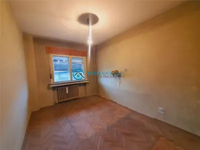 Royal Imobiliare - Vanzare apartament 4 camere zona B-dul Castanilor - foto 3