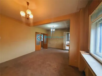 Royal Imobiliare - Vanzare apartament 4 camere zona B-dul Castanilor - foto 7