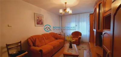Royal Imobiliare-Vanzare Apartament 2 Camere Zona 9 Mai - foto 3