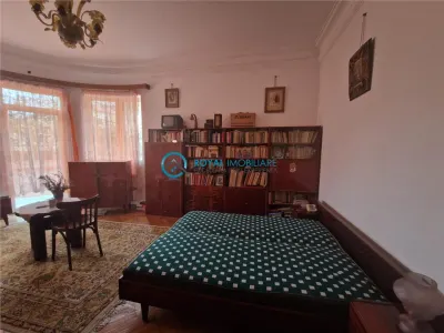 Royal Imobiliare-Inchiriere Vila Zona Centrala - foto 15
