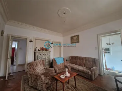 Royal Imobiliare-Inchiriere Vila Zona Centrala - foto 9