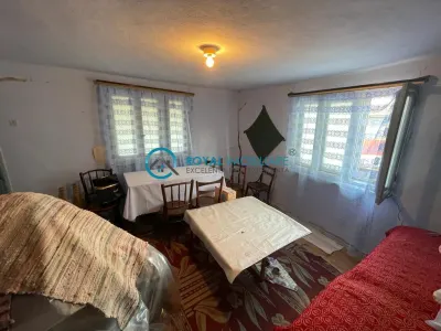 Royal Imobiliare - Vanzare Casa zona Tomsani Prahova - foto 4