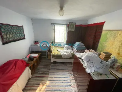 Royal Imobiliare - Vanzare Casa zona Tomsani Prahova - foto 6