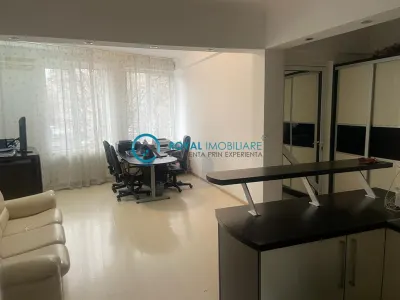 Royal Imobiliare-Inchiriere Spatiu Birouri-zona Ultracentrala - foto 2