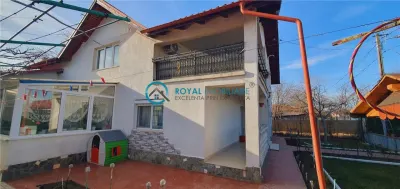 Royal Imobiliare - Vanzare Vila Zona Mitica Apostol - foto 2