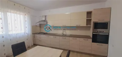 Royal Imobiliare-Inchiriere Apartament 3 Camere Zona Albert - foto 14