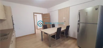 Royal Imobiliare-Inchiriere Apartament 3 Camere Zona Albert - foto 15