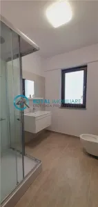 Royal Imobiliare-Inchiriere Apartament 3 Camere Zona Albert - foto 18