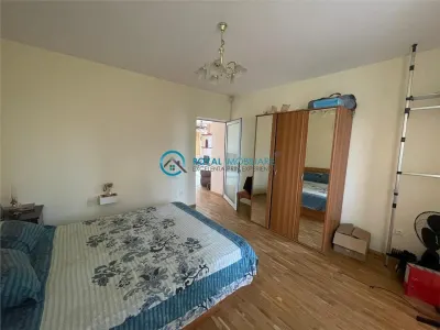 Royal Imobiliare-Inchiriere Vila Zona Aricestii Rahtivani - foto 12