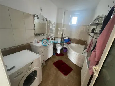 Royal Imobiliare-Inchiriere Vila Zona Aricestii Rahtivani - foto 23