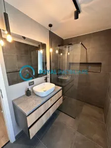 Royal Imobiliare-Inchiriere Apartament 3 camere lux-Albert - foto 13