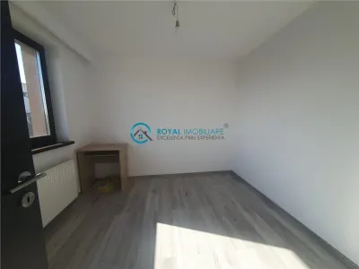 Royal Imobiliare-Vanzare Vila-zona Nord - foto 10