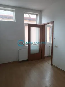 Royal Imobiliare - Vanzare casa zona Central - foto 6