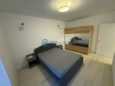 Royal Imobiliare-Inchiriere Apartament 2 Camere Zona Vest - foto 4
