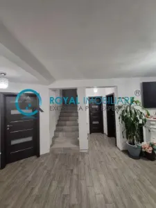 Royal Imobiliare-Vanzare Vila Zona Paulesti - foto 4
