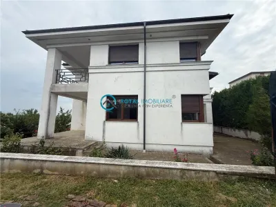 Royal Imobiliare - Vanzare Vila P+1 Bucov - Bucov