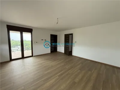 Royal Imobiliare - Vanzare Vila P+1 Bucov - foto 2