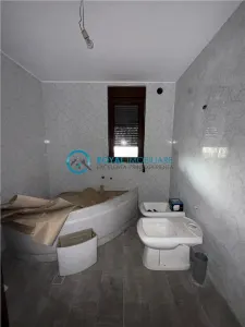 Royal Imobiliare - Vanzare Vila P+1 Bucov - foto 18