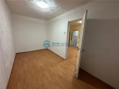 Royal Imobiliare - vanzare apartament 2 camere zona Mihai Bravu - foto 5