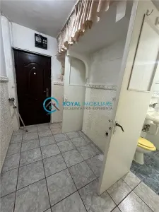 Royal Imobiliare - vanzare apartament 2 camere zona Mihai Bravu - foto 8