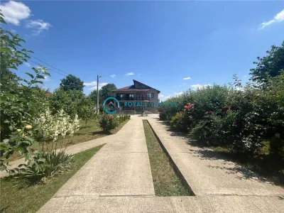 Royal Imobiliare-Vanzare Vila Zona Romanesti - foto 5