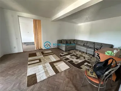 Royal Imobiliare - Vanzare Vila comuna Iordacheanu - foto 3