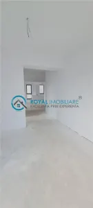 Royal Imobiliare - Vanzare apartament 4 camere, zona Sud - foto 15