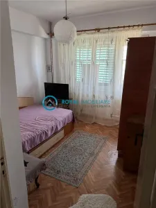 Royal Imobiliare - Vanzare Apartament zona Ultracentrala - foto 3