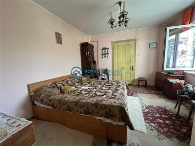 Royal Imobiliare - Vanzare Casa zona Valea Calugareasca - foto 2