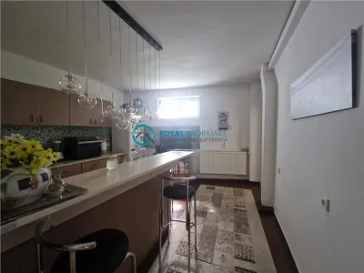 Royal Imobiliare - Inchiriere vila P+1, zona Marasesti - foto 8