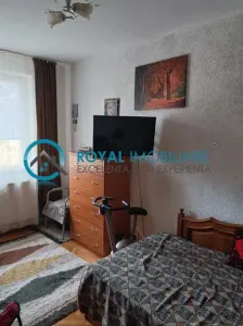 Royal Imobiliare - Vanzare apartament 3 camere zona Nord - foto 2