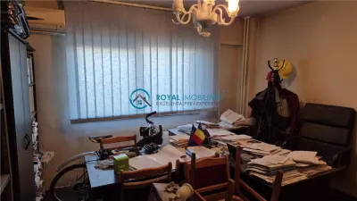 Royal Imobiliare - Vanzare Apartament zona Ultracentrala - foto 2