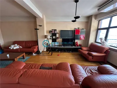 Royal Imobiliare - Inchiriere Apartament 4 Camere Zona Democratiei - foto 2